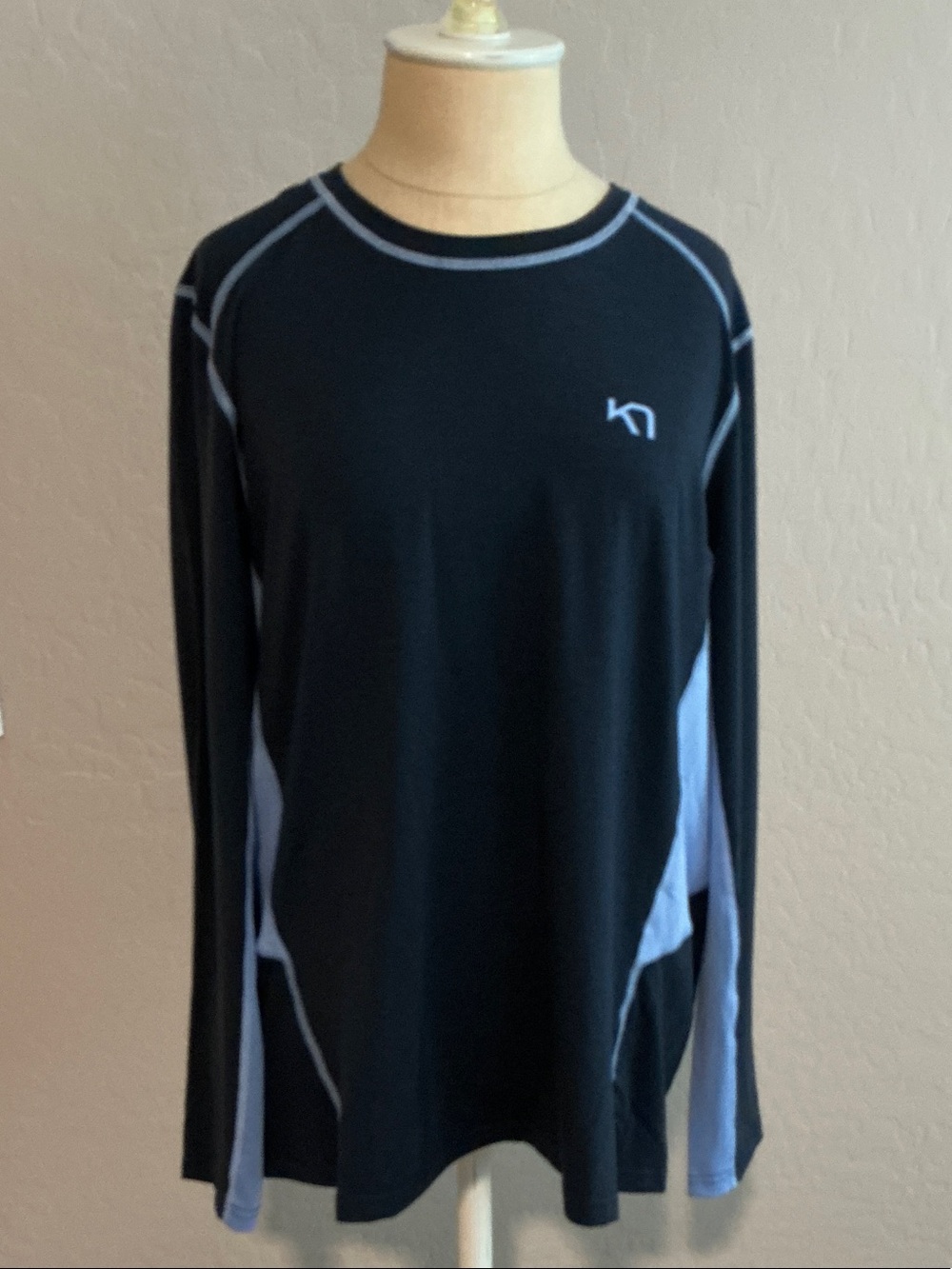 Kari Traa Dark & Light Base Layer top